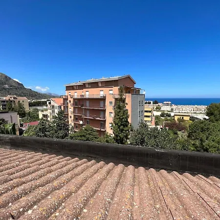 Fantastic, Sea View Via Duchessa Apartment *
